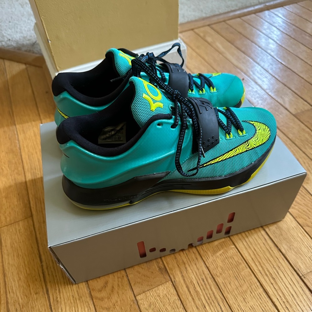 Nike Size 8.5